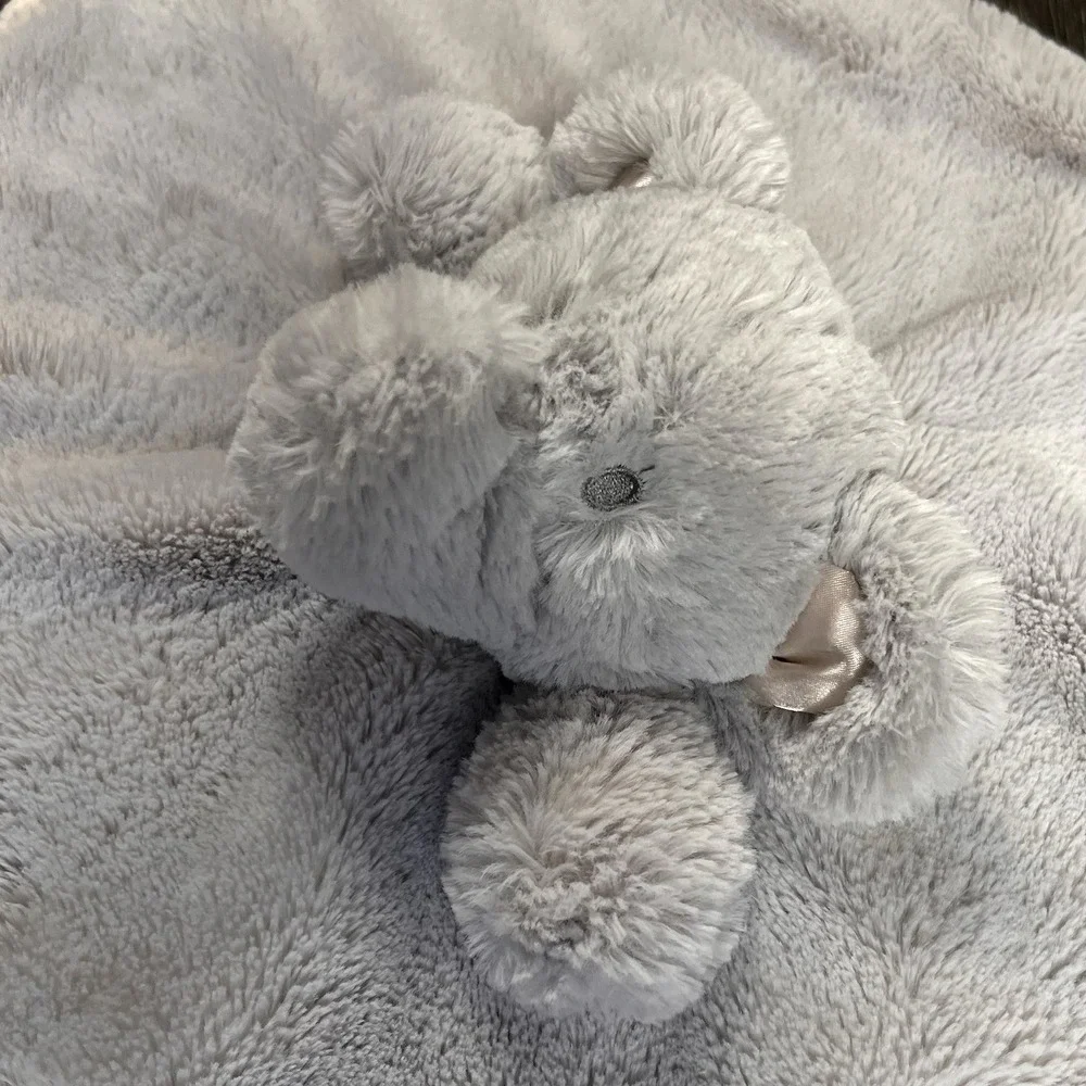Kellytoy Baby Elephant Lovey Blanket Rattle Gray Plush Minky Soft Cuddle Friend